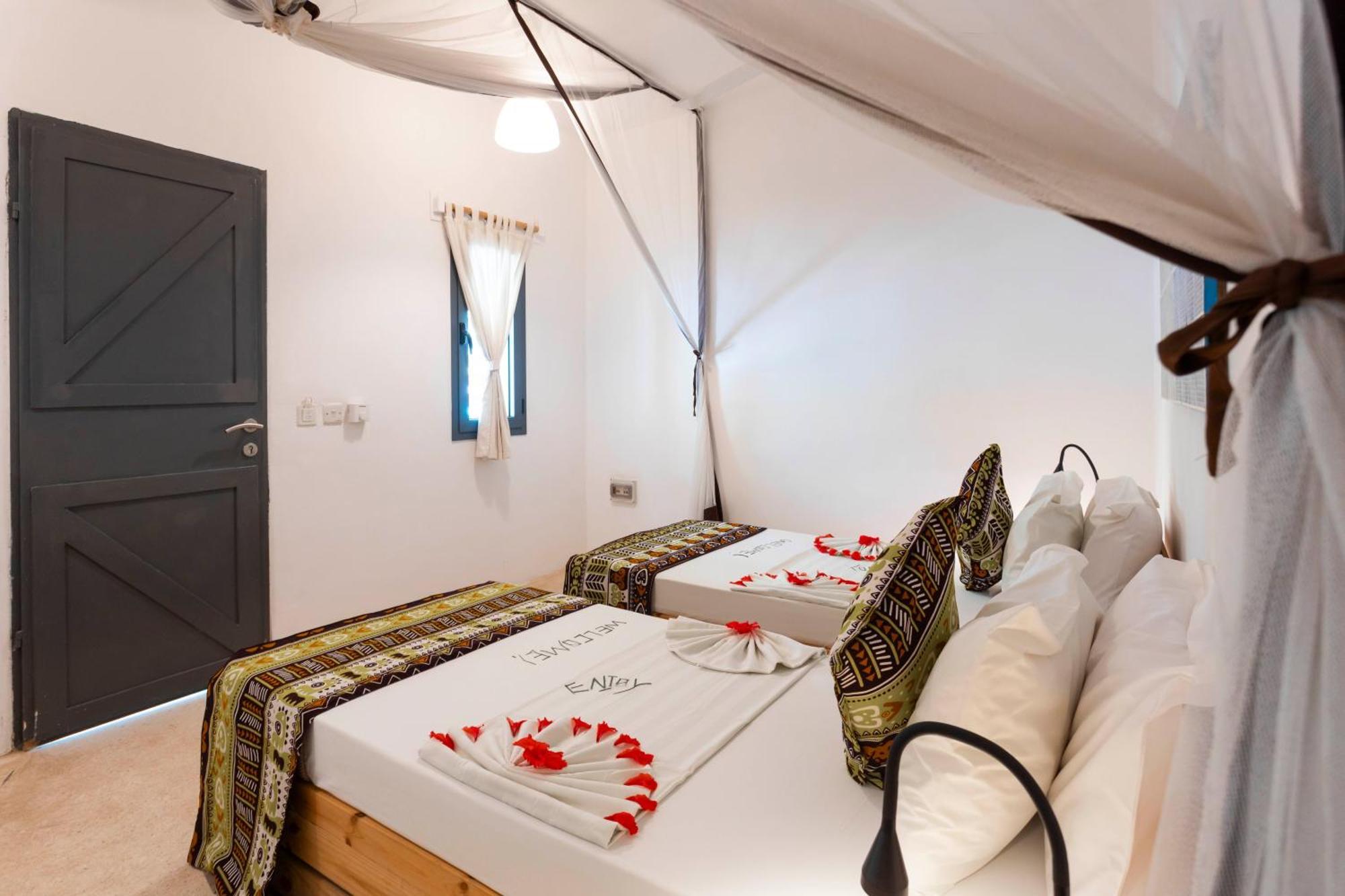 Fun Beach Hotel Jambiani  Exterior photo