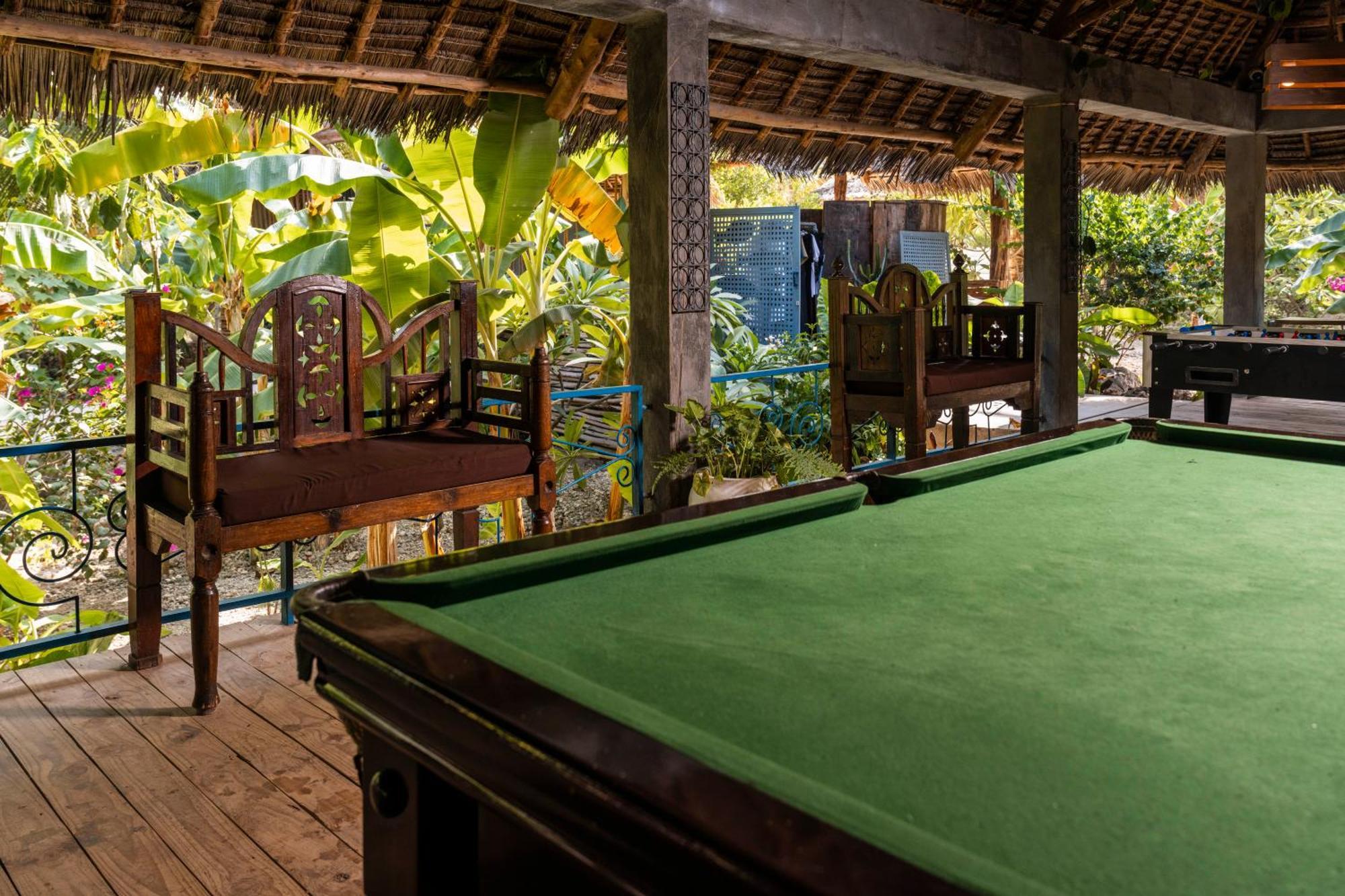 Fun Beach Hotel Jambiani  Exterior photo