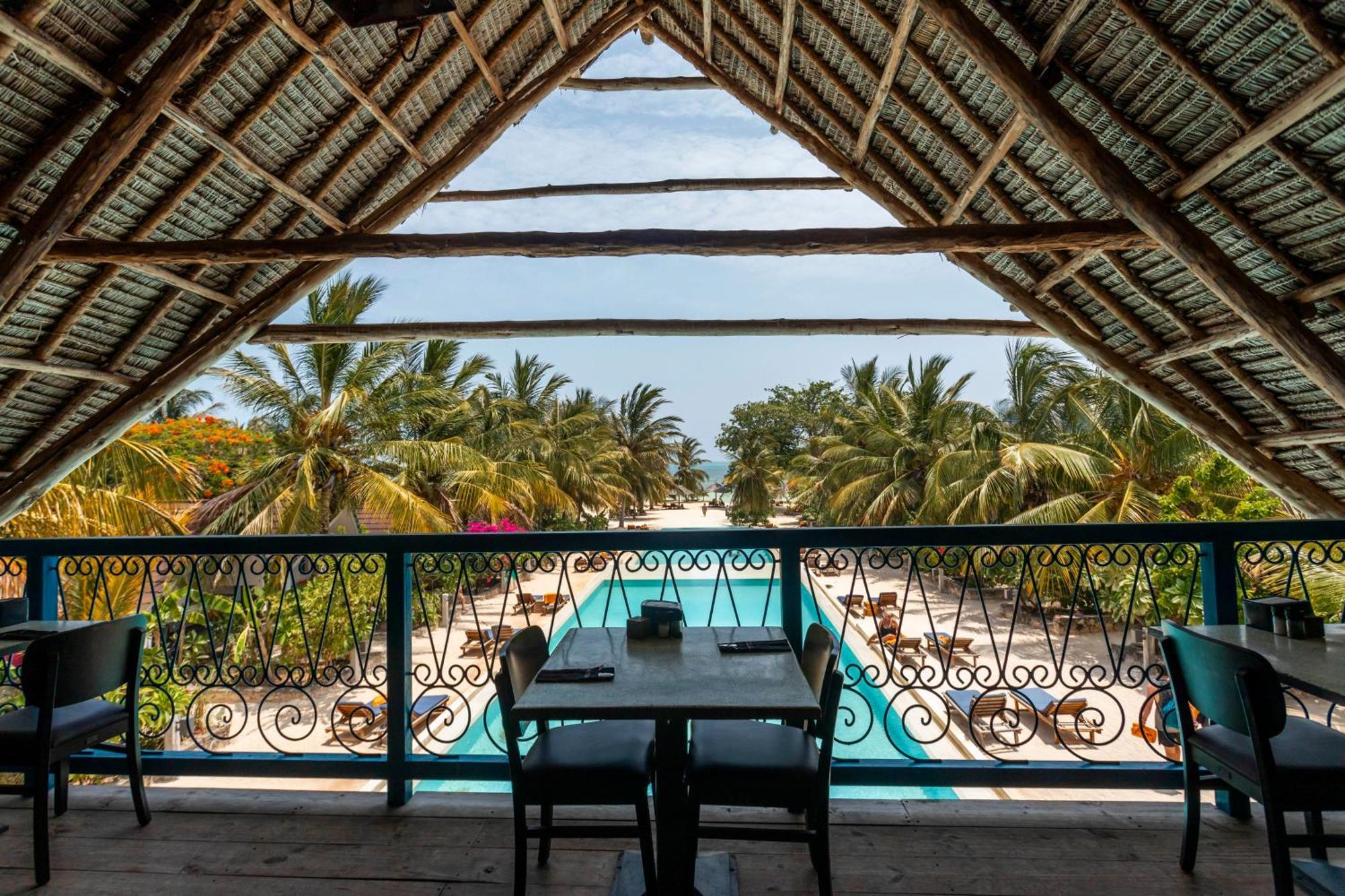 Fun Beach Hotel Jambiani  Exterior photo